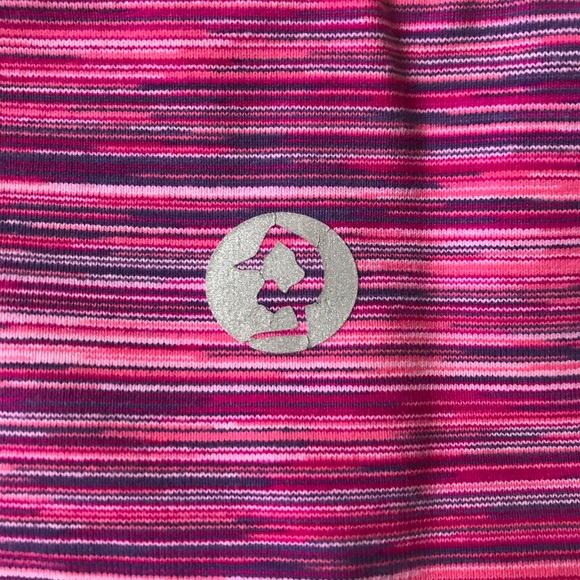 Yoga Shorts - Picture 3 of 7